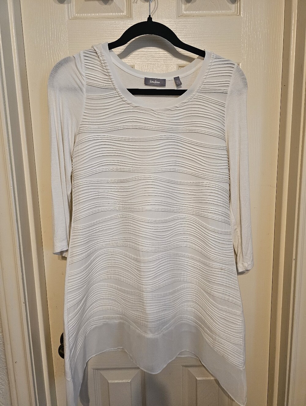 Love Tree Ivory Wave-Textured Tunic Top